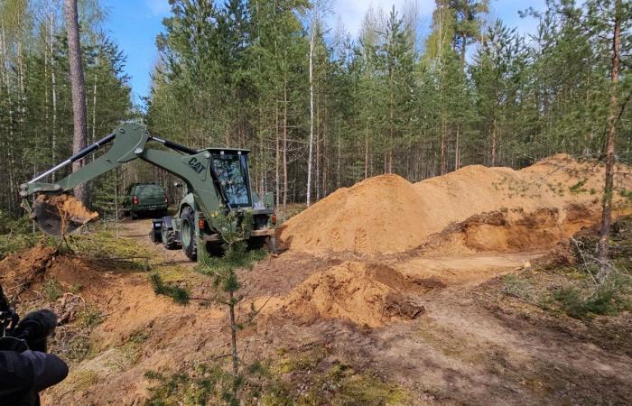 Moats are being built on the eastern border of Latvia to stop possible opponents / Article