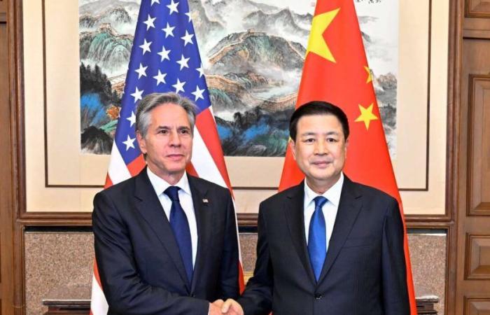 China and the US exchange loud reprimands during the visit