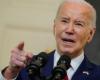 US President Biden signs bill on military aid to Ukraine