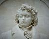 Why was Beethoven deaf? Scientists find the answers in his hair strands